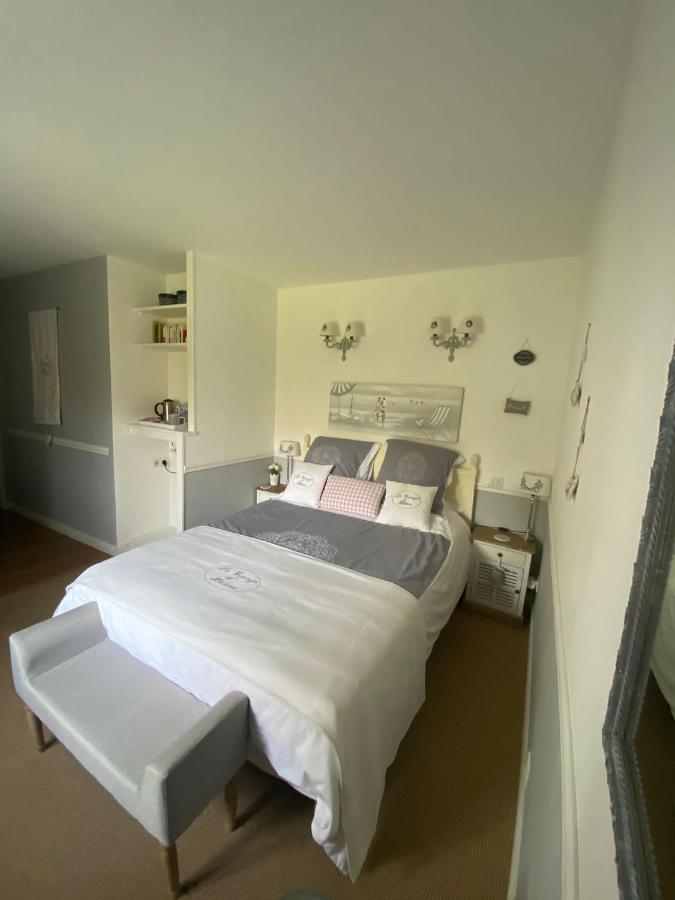 La Grange D'Helene Bed and Breakfast Cholet Eksteriør billede