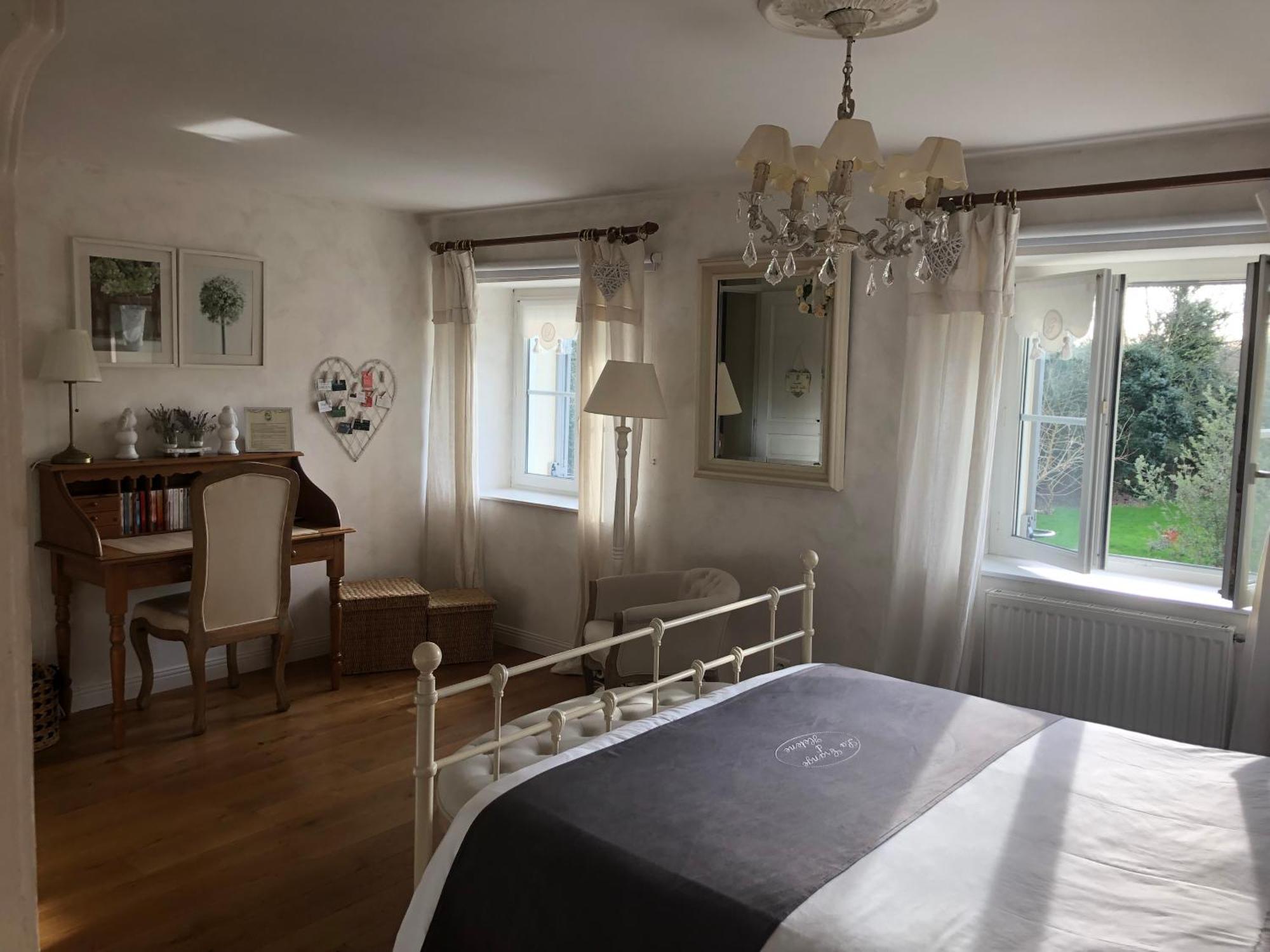 La Grange D'Helene Bed and Breakfast Cholet Eksteriør billede